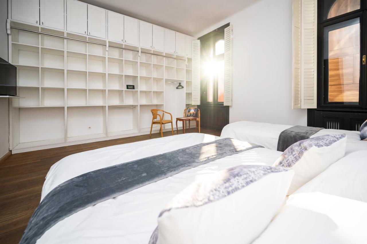 Spacious Luxury 200 Sqm In Center *