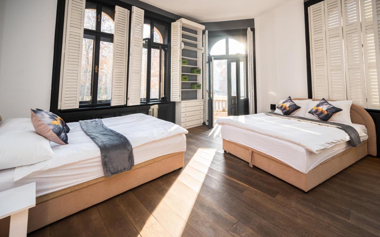 Apartment Spacious Luxury 200 Sqm In Center Sarajevo