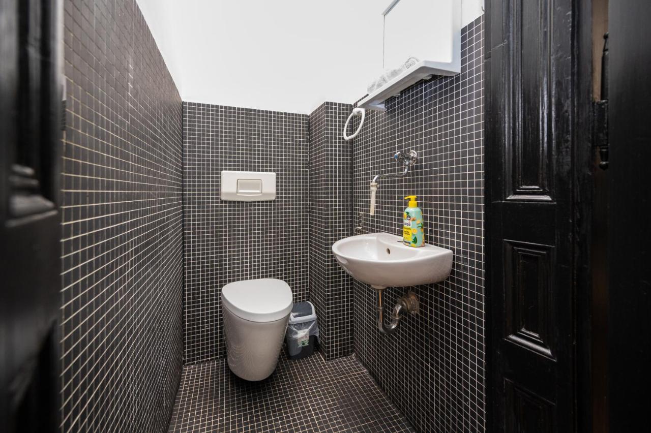 Spacious Luxury 200 Sqm In Center