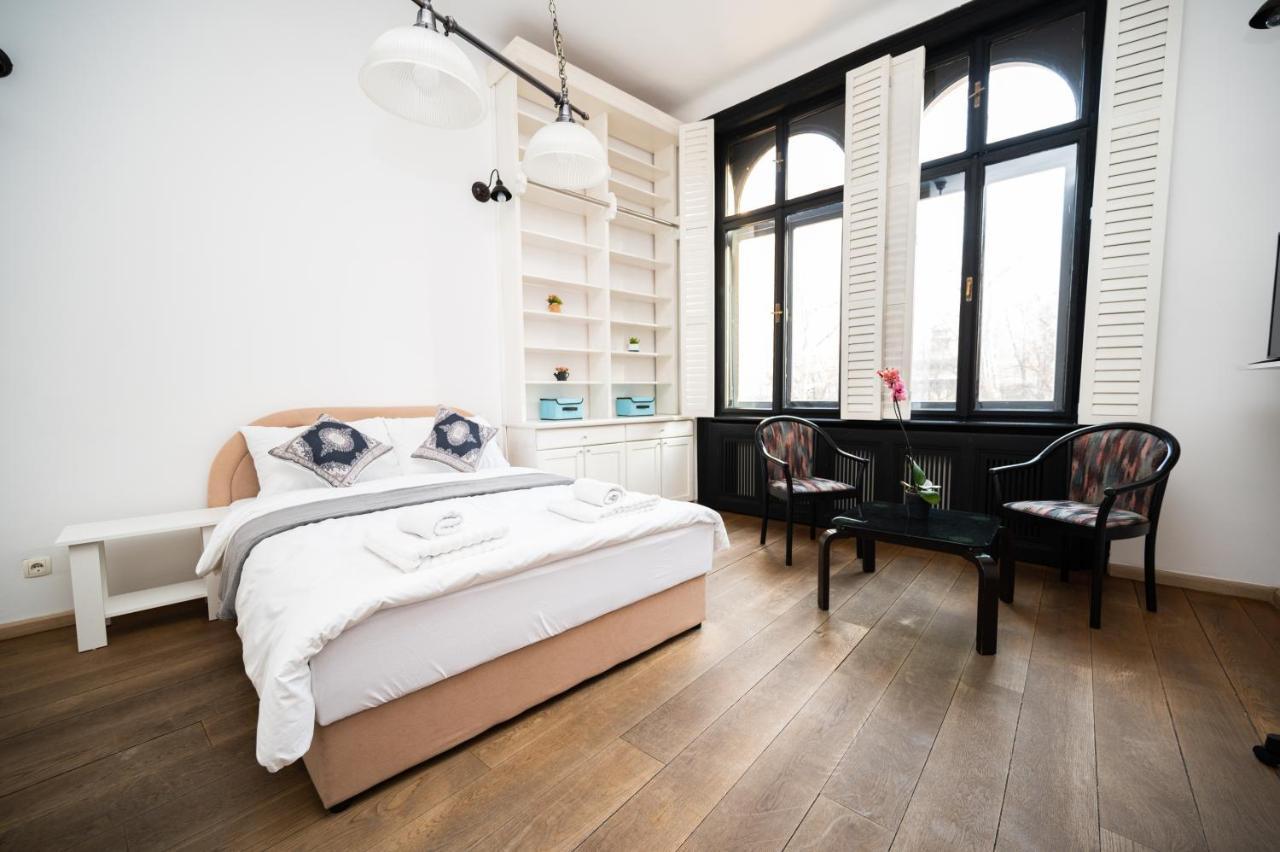 Spacious Luxury 200 Sqm In Center Apartment Sarajevo