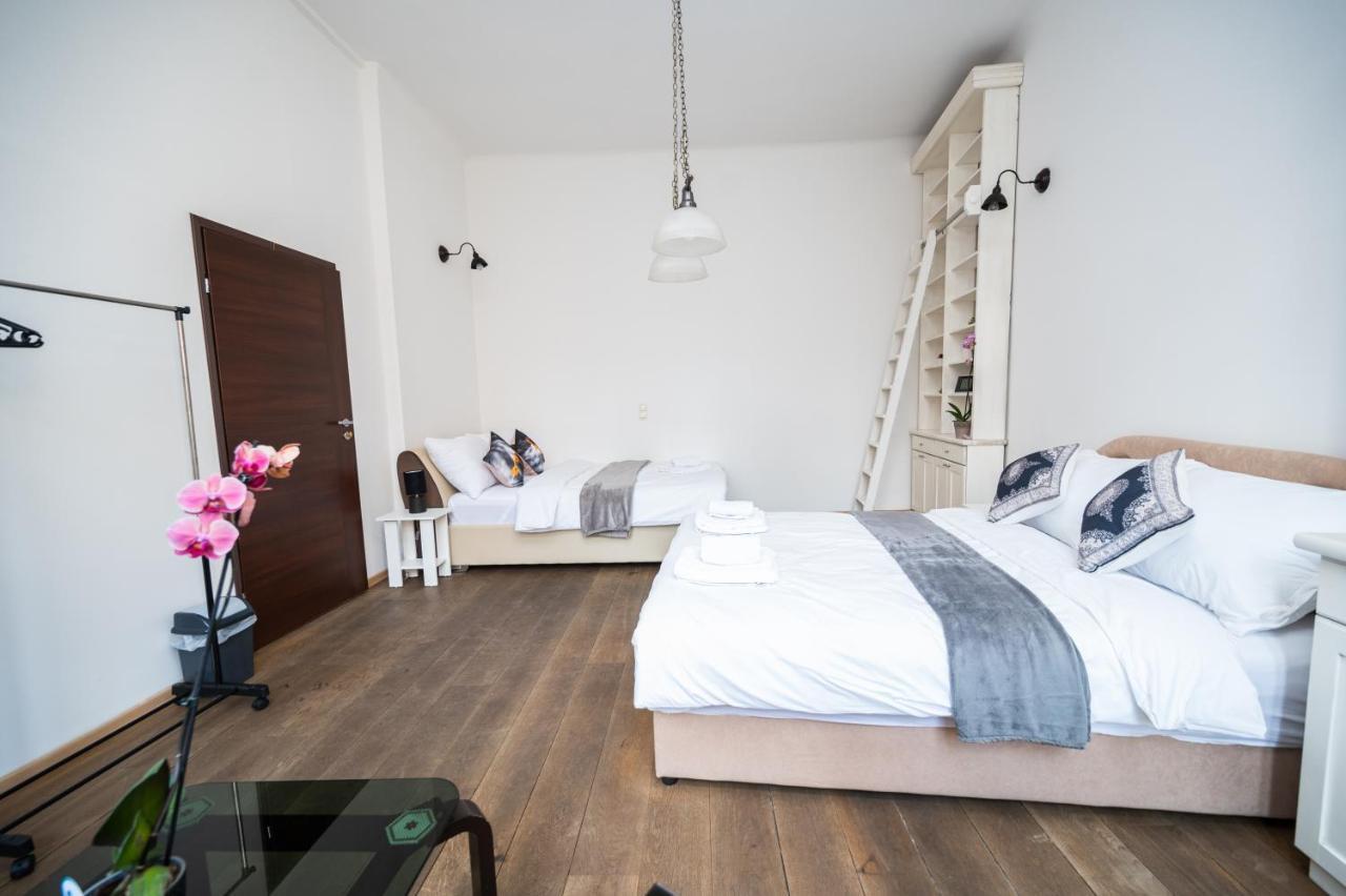 Spacious Luxury 200 Sqm In Center *