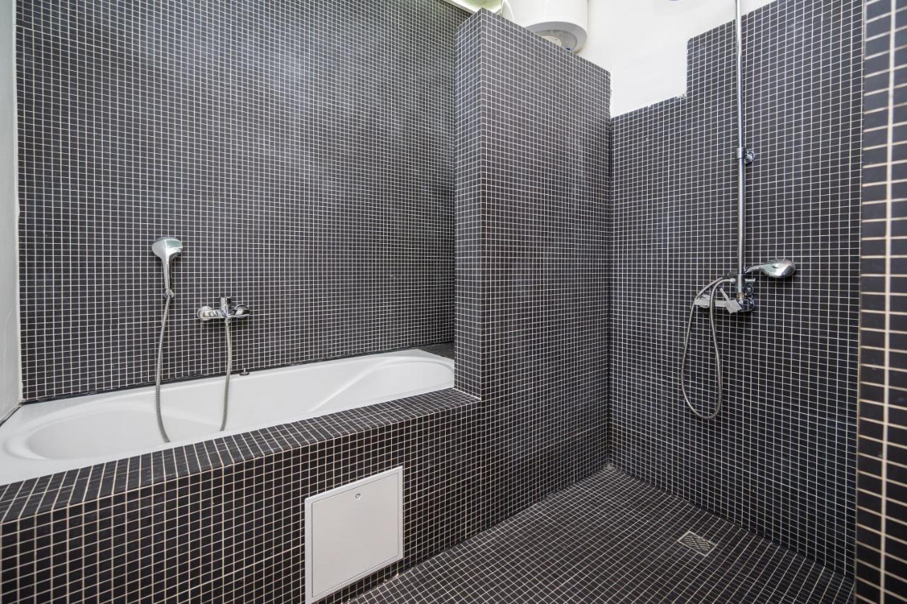 Spacious Luxury 200 Sqm In Center *